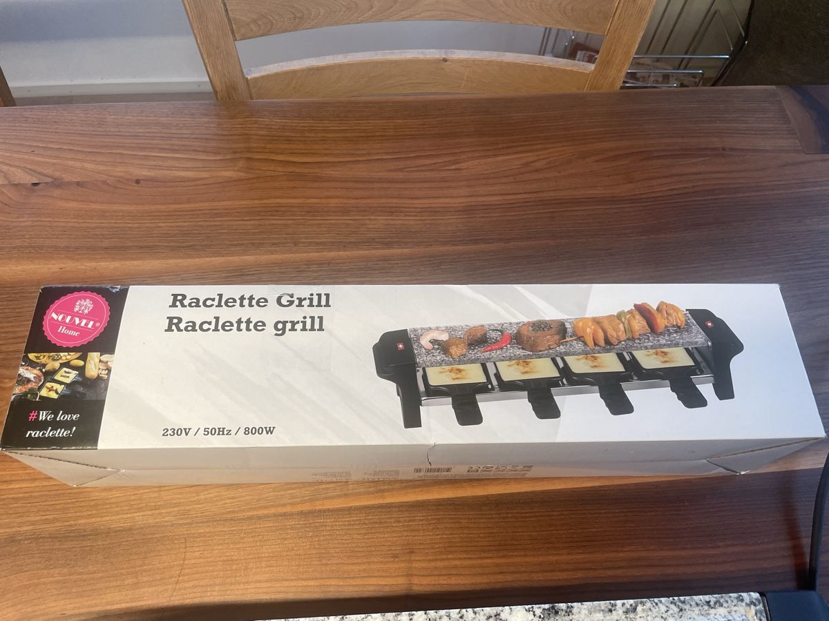 Elettrodomestici da cucina: Nouvel Raclette Grillöfeli – Nuovo (secondo la descrizione) da Hergiswil NW venduto da natejuke 1