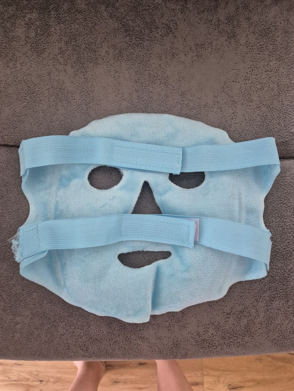 Masken: Eis Gesichtemaske  – Gebraucht aus Lachen SZ von missfranky85 1