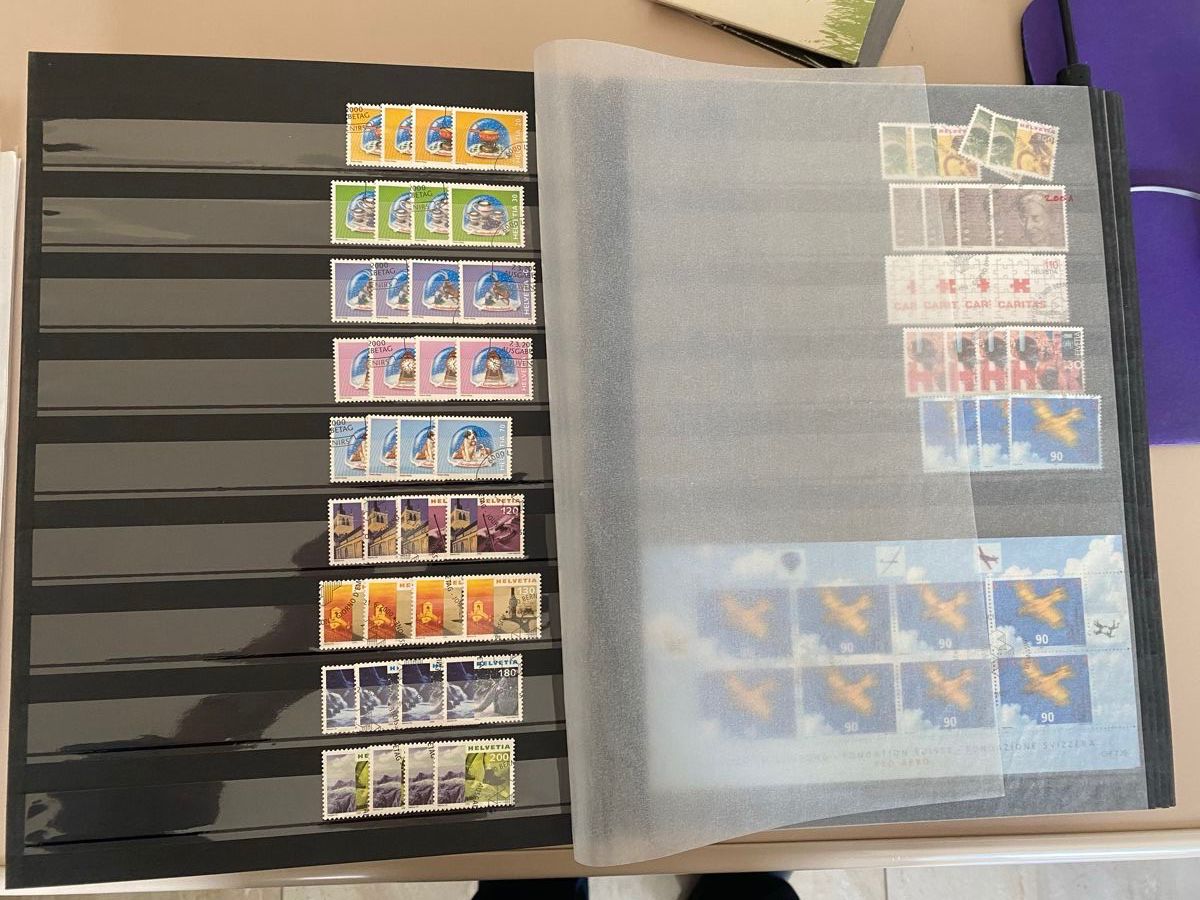 Tutti i francobolli: Catalogue timbres postes Suisse – Nuovo (secondo la descrizione) da Corsier-sur-Vevey venduto da Ginoarturo 8