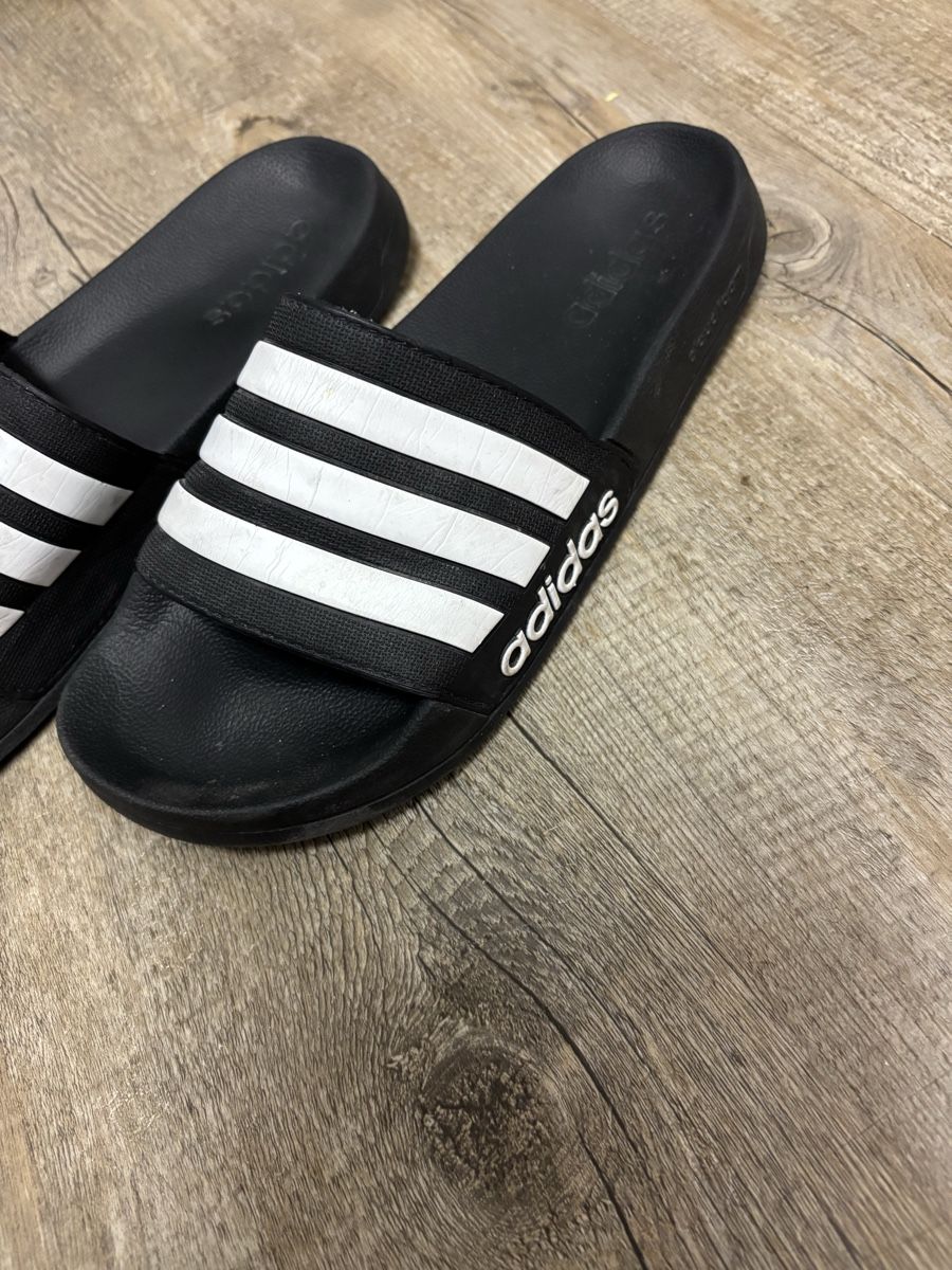 Adidas Scarpe da uomo: Adiletten Adidas  – Usato da Wimmis venduto da Soccerfanshop 1