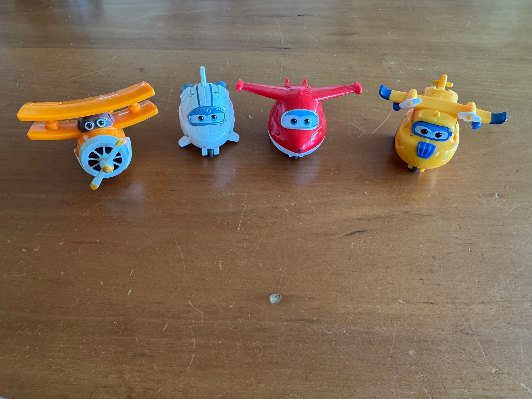 Giocattoli: Superwings Transformerflugzeuge – Usato da Pfäffikon ZH venduto da stepashka