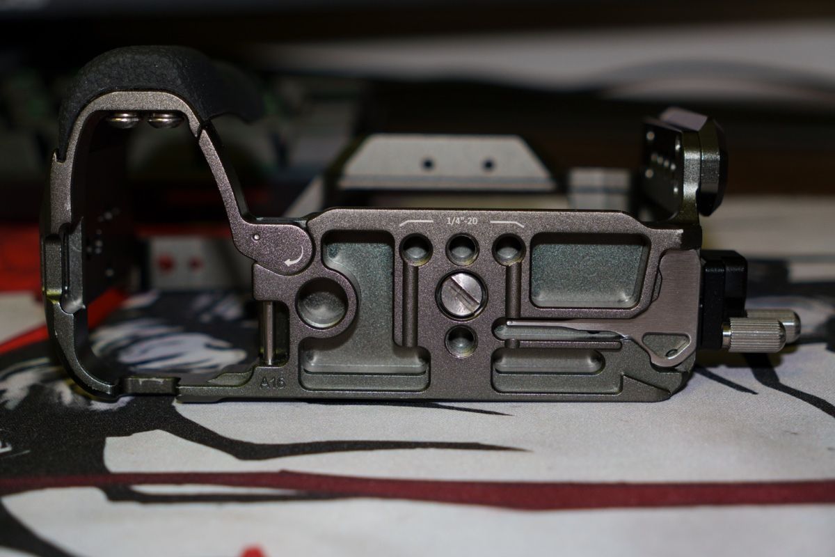 Smallrig Altri Accessori: Smallrig Hawklock Cage Kit für Sony Alpha 6700 – Nuovo (secondo la descrizione) da Thun venduto da Hamdi-01 3