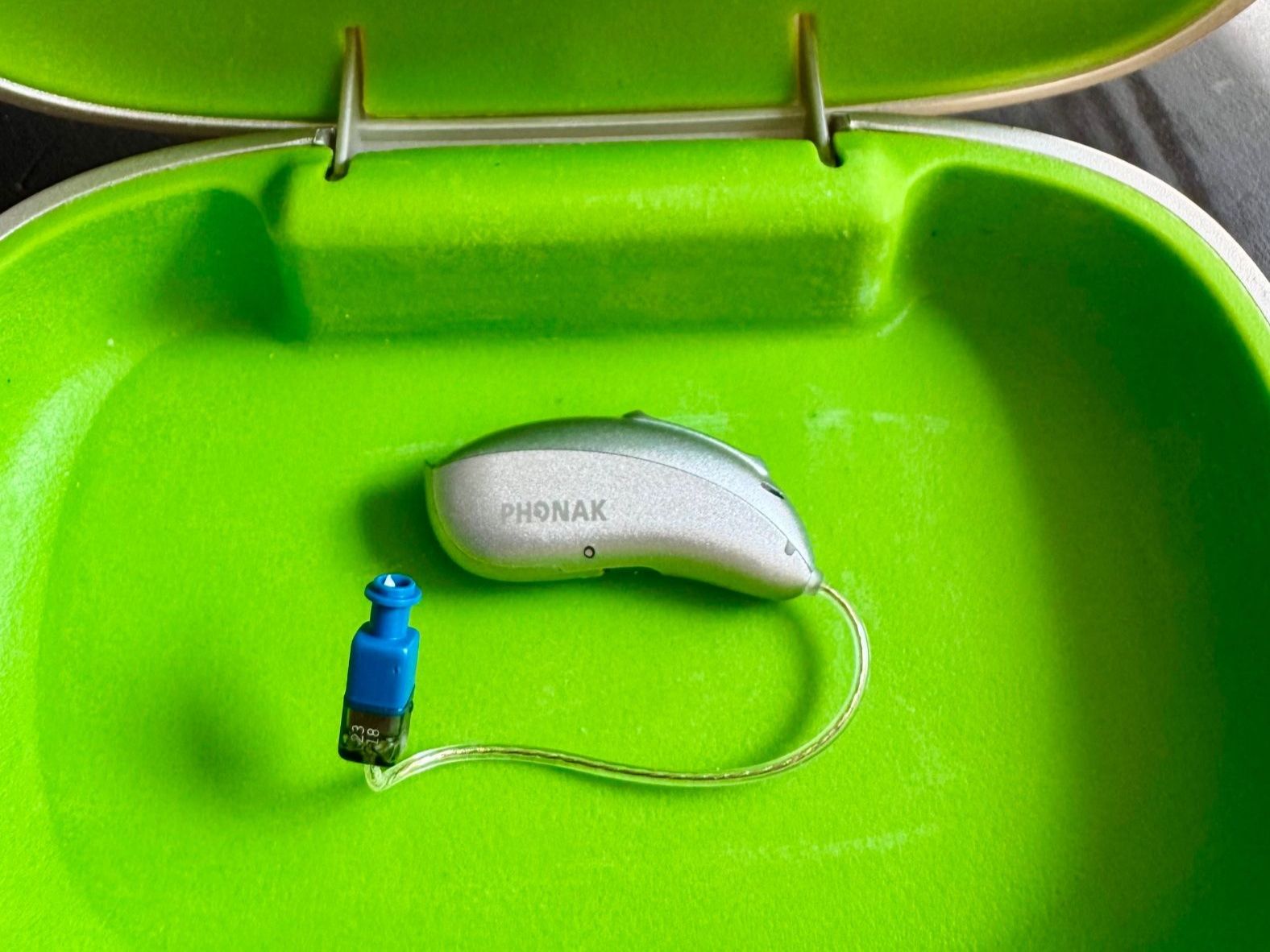 Phonak Attrezzature mediche: Phonak P50 312 Hörgerät Links – Usato da Hermetschwil-Staffeln venduto da Sigmund57 2