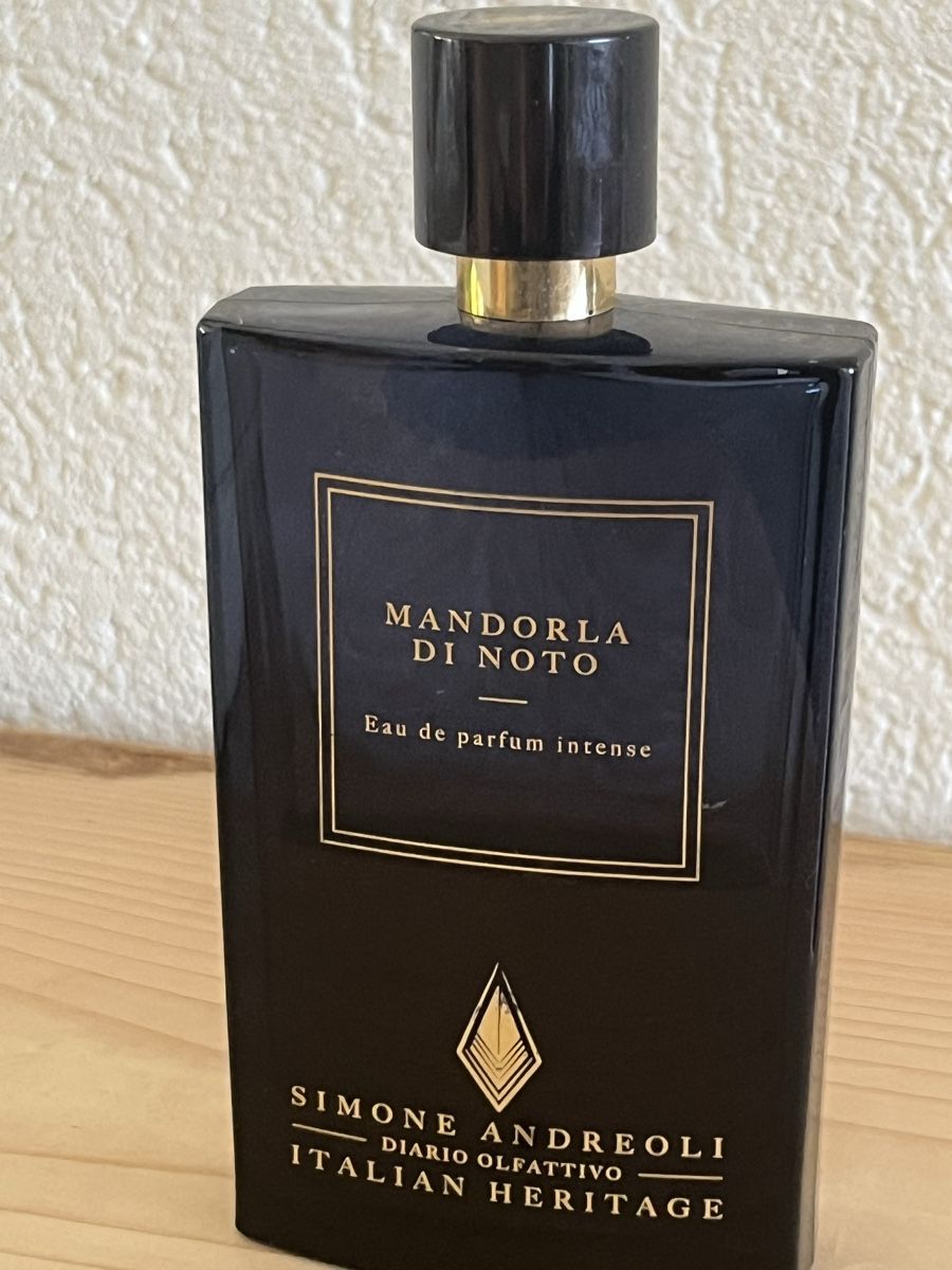 Profumi & Eau de Toilette: Parfum Mandorla di Noto – Usato da St. Gallen venduto da Mmaurer21 2