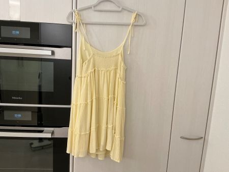 Sommerliches, gelbes Kleid - perfekt für warme Tage! Gr.M