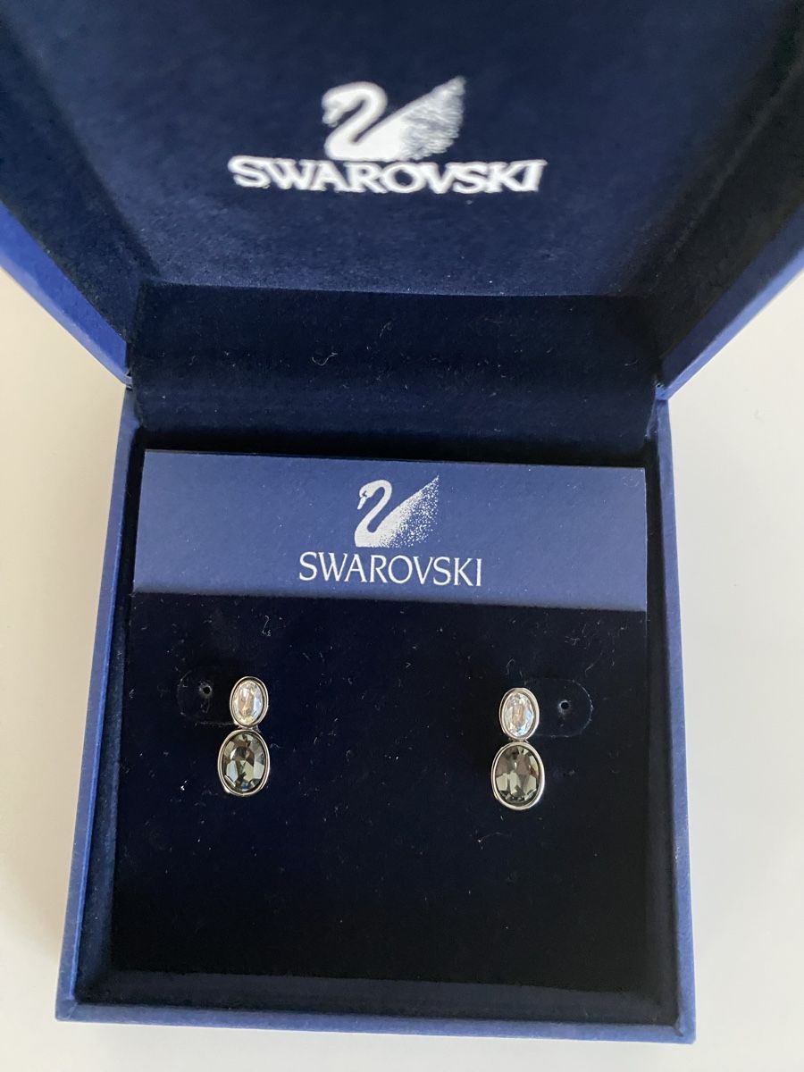 Swarovski Orecchini pendenti & Orecchini a lobo: Swarovski earrings – Nuovo (secondo la descrizione) da Crans VD venduto da jas_9g82 1