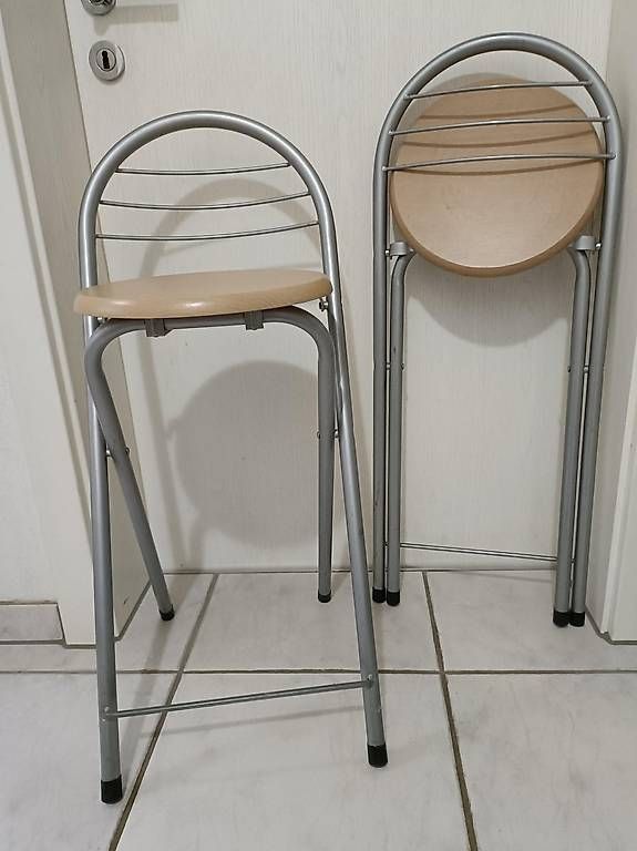 Hocker: Barhocker / Klappstühle 2 Stk. – Gebraucht aus Herznach von koro02 1