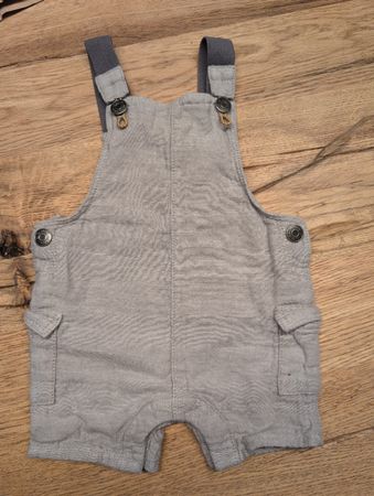 Sommer Latzhose von H&M, Grösse 68, Top Zustand!