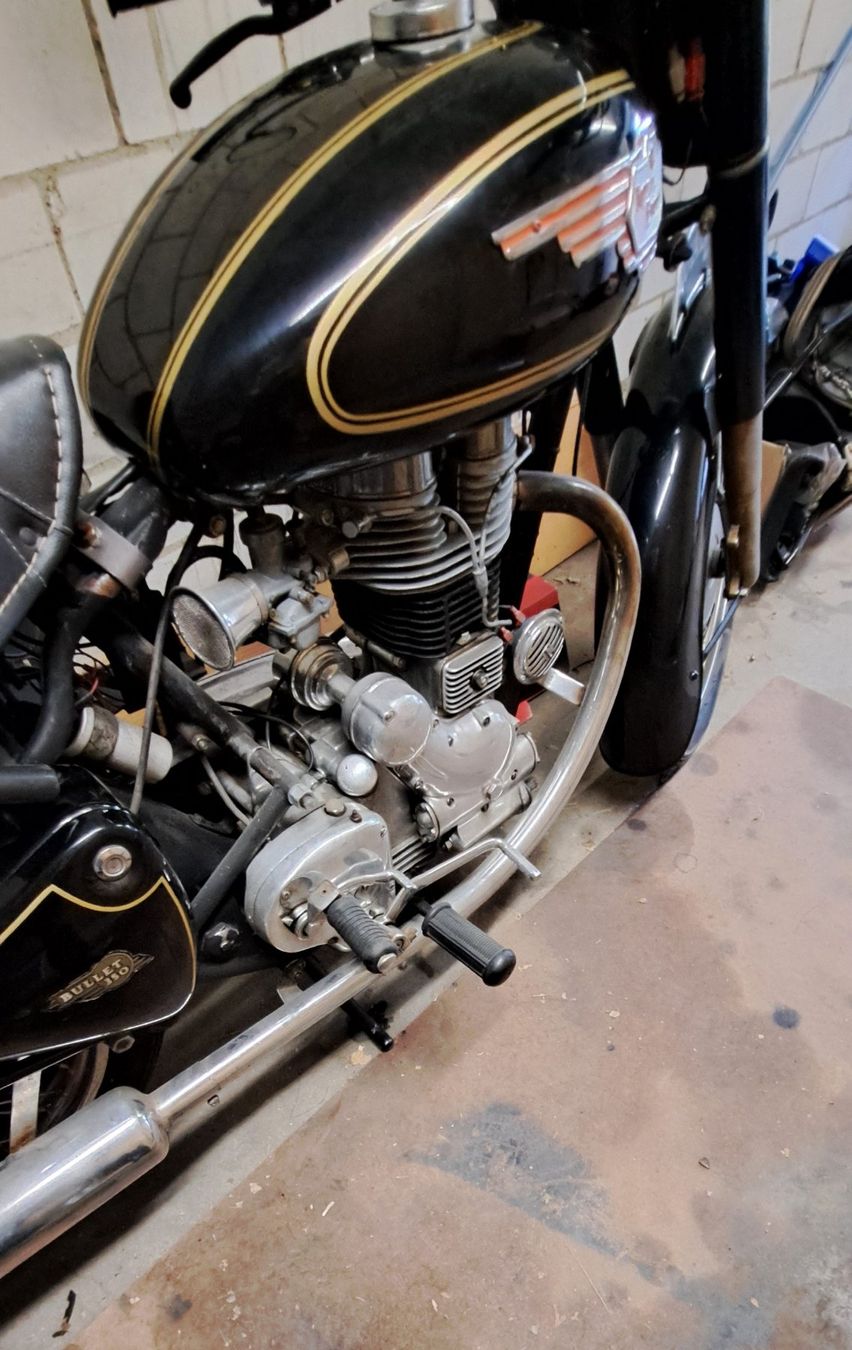 Enfield/Royal-Enfield Strada: Royal Enfield 350cc Bullet – Usato da Basel venduto da Tetram02 2