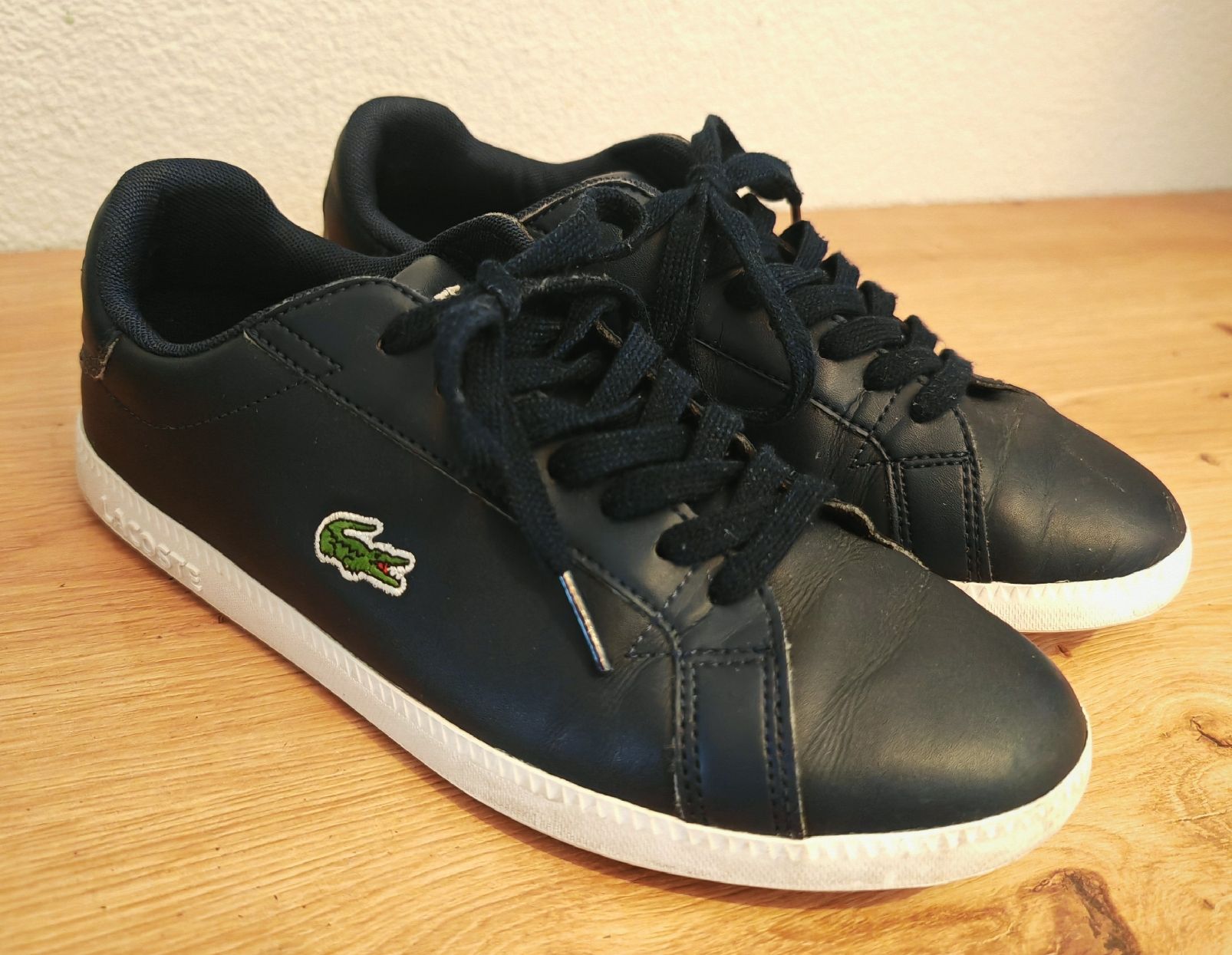 Lacoste Herrenschuhe: Lacoste Dark blue 37.5 – Gebraucht aus Marly von Coraioru