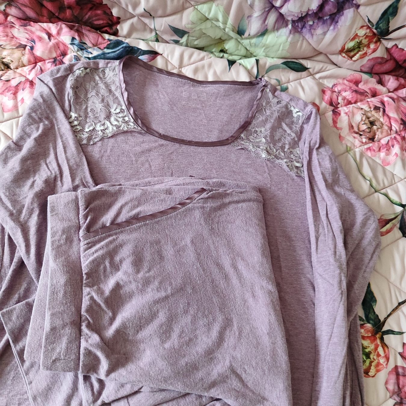 Negligees & Pigiami: Damen Pyjama Gr 44/46 – Usato da Langnau am Albis venduto da Judithsebi