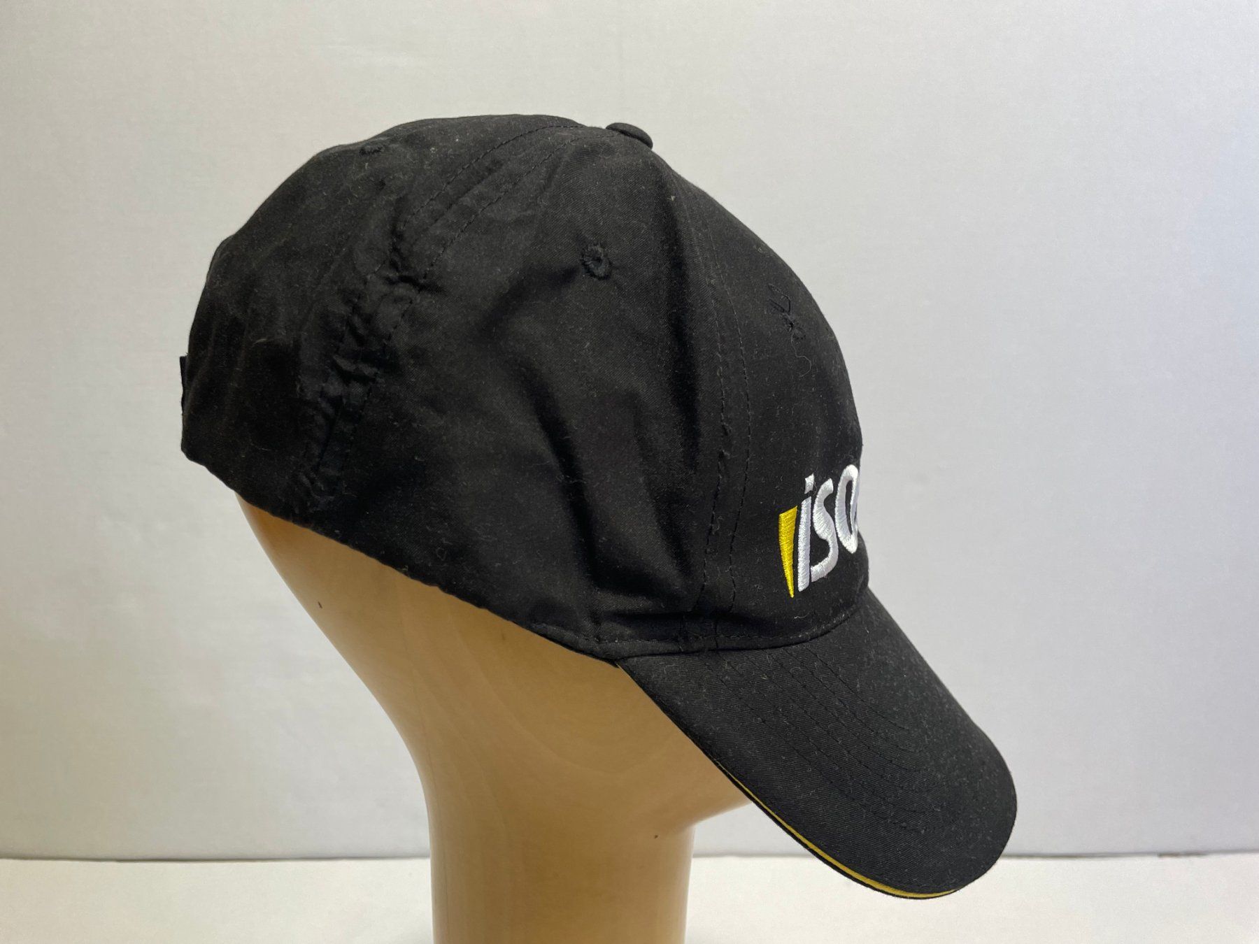 Chapeaux, bonnets & casquettes: Vintage Y2K Isostar Mütze Kappe – D'occasion à Zürich par le_souk 3