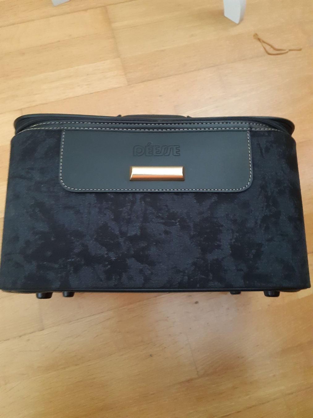 Valigie: C12 Beauty Case Dèesse – Nuovo (secondo la descrizione) da Landquart venduto da Snug01