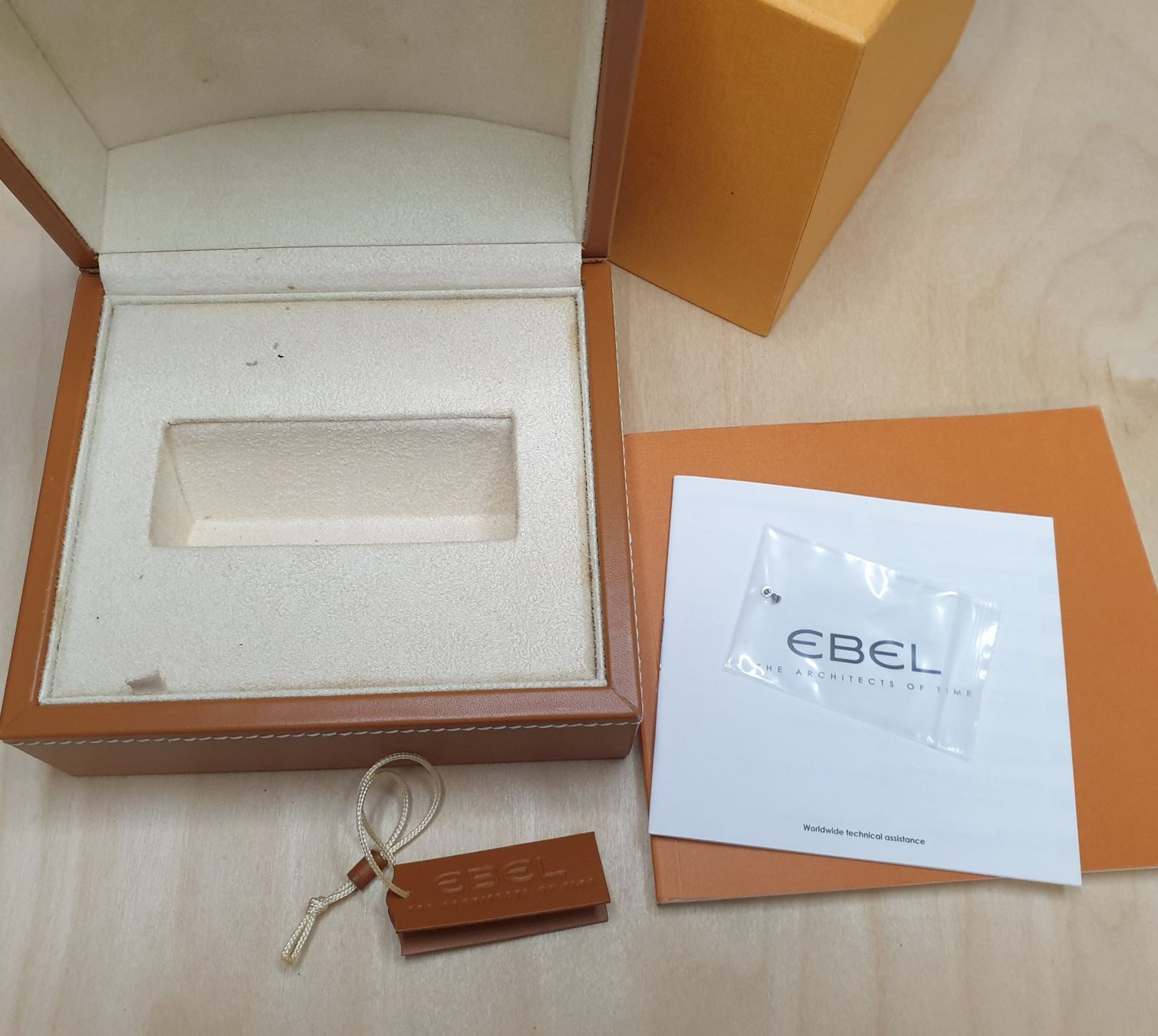 Ebel Orologi: Ebel Brasilia A088177 – Usato da Posieux venduto da Csardas. 1