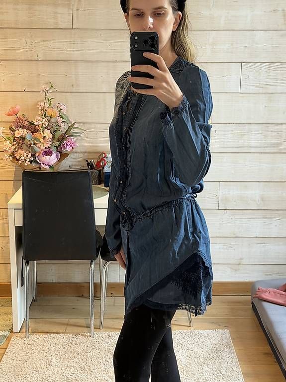 Kleider: Denim dress – Gebraucht aus Pully von vik_2mrb 1