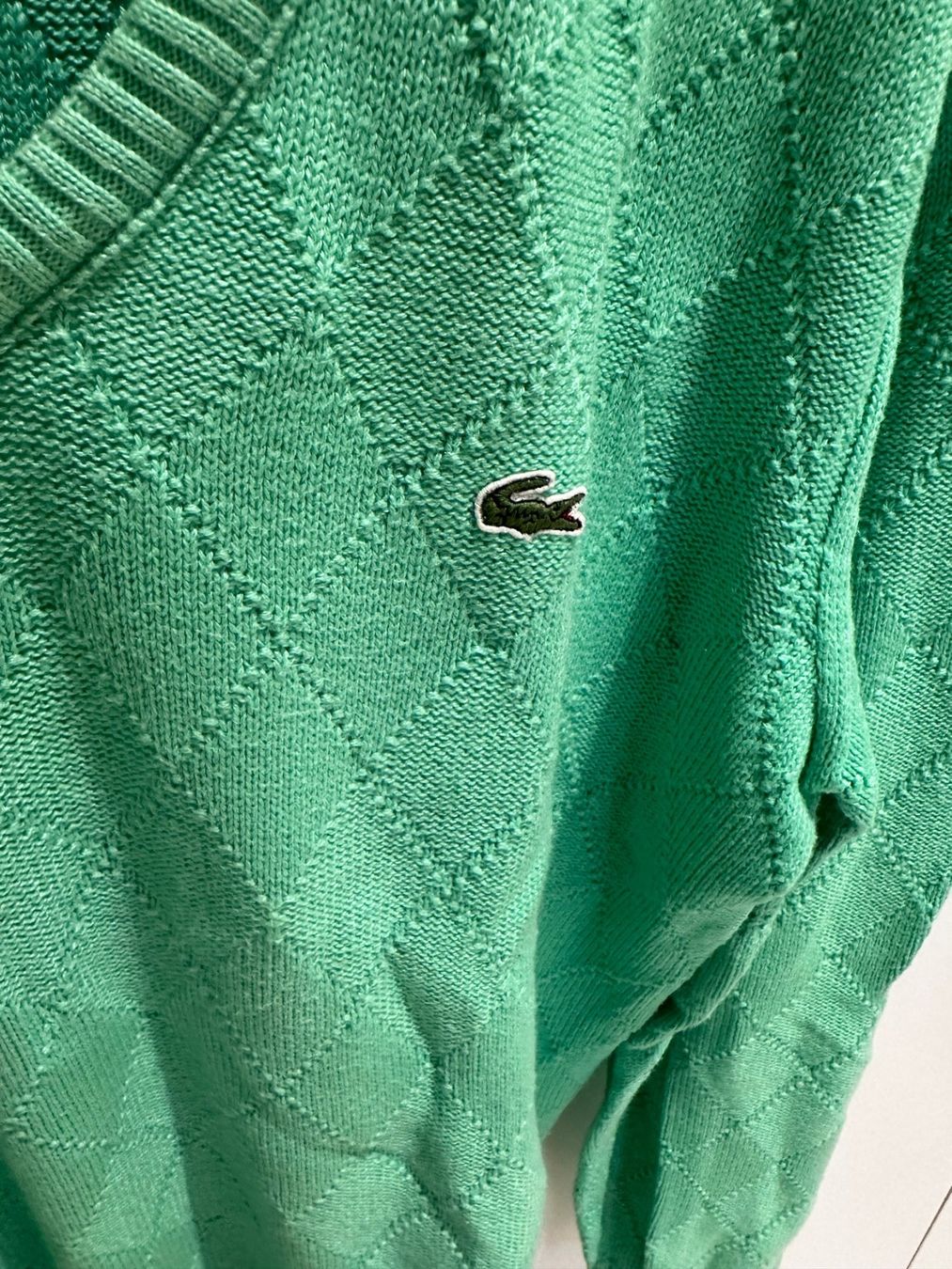 Pullover & Sweatshirts: Lacoste Wool Sweater, V-Neck, Size 3 – Gebraucht aus Wilen b. Wollerau von ccgold 3