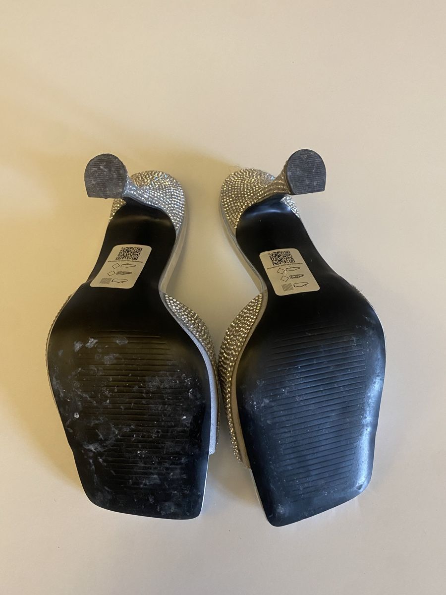 Asos Scarpe da donna: Asos Design High Heels Silber, Gr. 37 – Usato da Kreuzlingen venduto da MeinKleinesAtelier 2