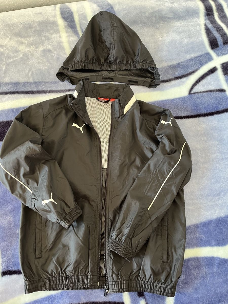 Puma Jacken & Mäntel: Veste Puma noire à capuche taille 152 – Neu (gemäss Beschreibung) aus Morges von sve_fp8t 1