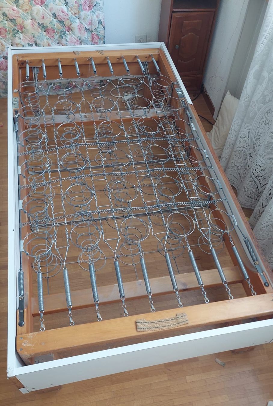 Letti: Lit simple + sommier et matelas 95x200 cm très robuste. – Usato da Renens VD venduto da Minipri 2