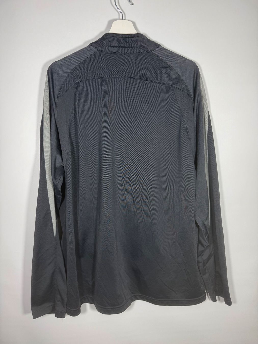 Reebok Maglioni & Felpe: Reebok Vintage Trainingsjacke XL – Usato da Mühledorf BE venduto da ericgrunder_12 2