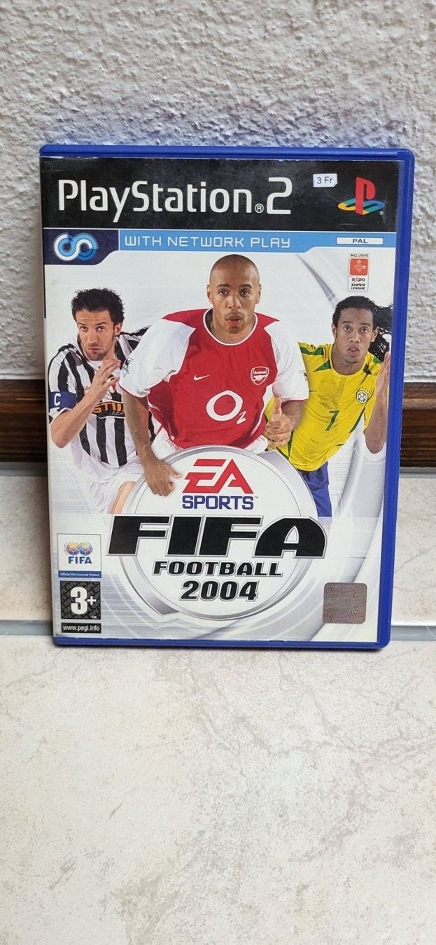 Sony Giochi: PS2 - Fifa Football 2004 – Usato da Münsingen venduto da Heroism2010