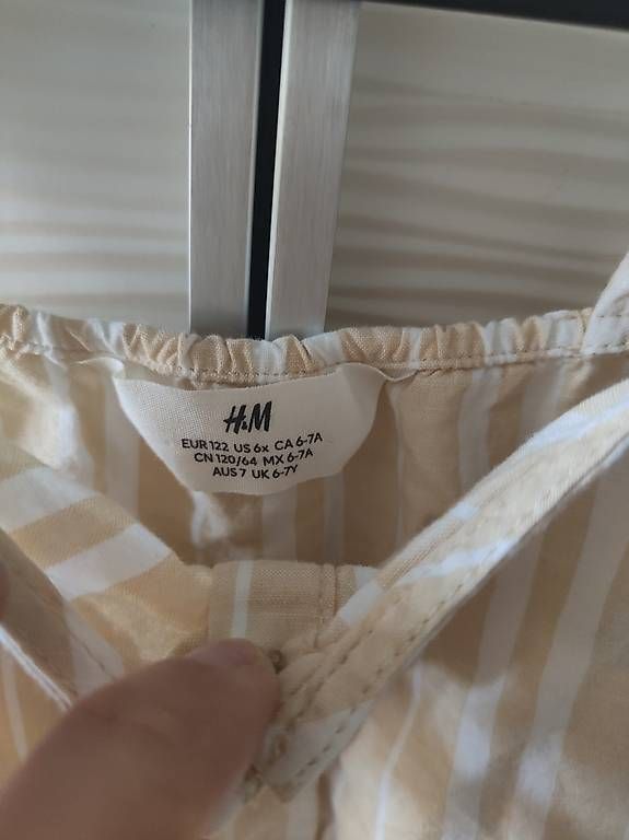 Robes et jupes: Sommerkleid Gr.122 – D'occasion à Zürich par aendiiii 1
