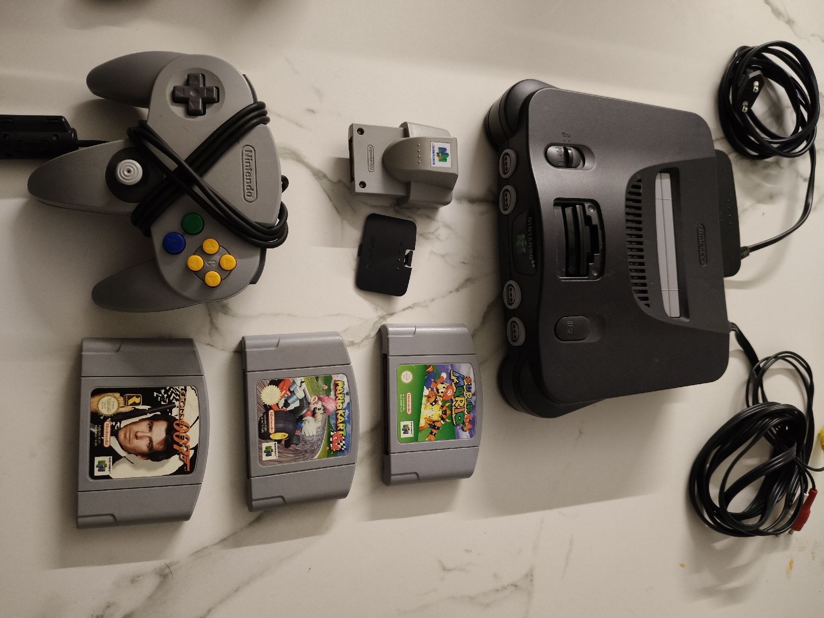 Nintendo Konsolen: Nintendo 64 Konsole mit 3 Spielen - Top Set – Gebraucht aus Oensingen von ece_8k7q 3