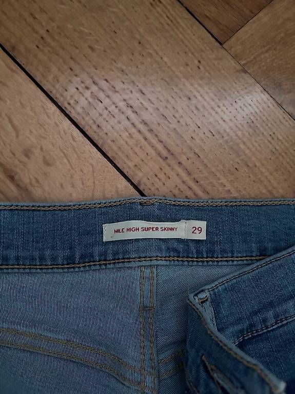 Levi's Jeans: Levis Jeans in Grösse 29 – Gebraucht aus Bern von viddra 2