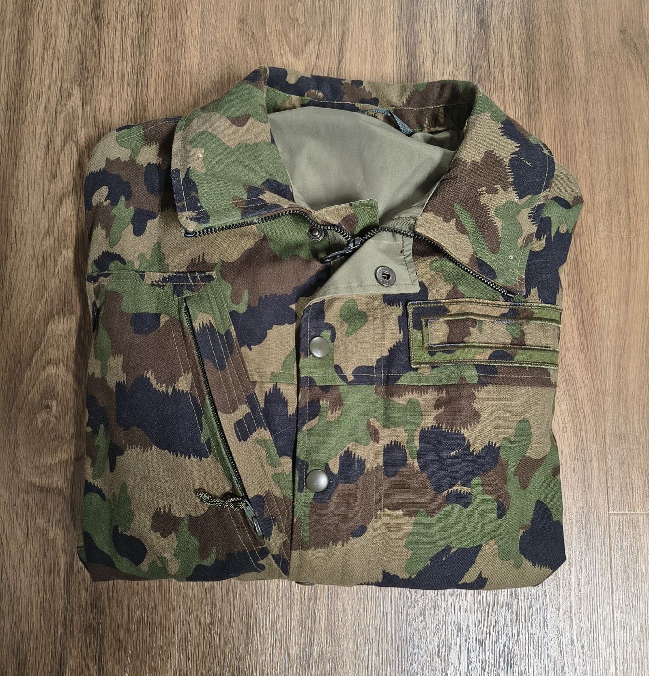 Schweizer Armee Uniformen: Veste thermique taz 90 – Gebraucht aus Morens FR von John_Doe_1981 2