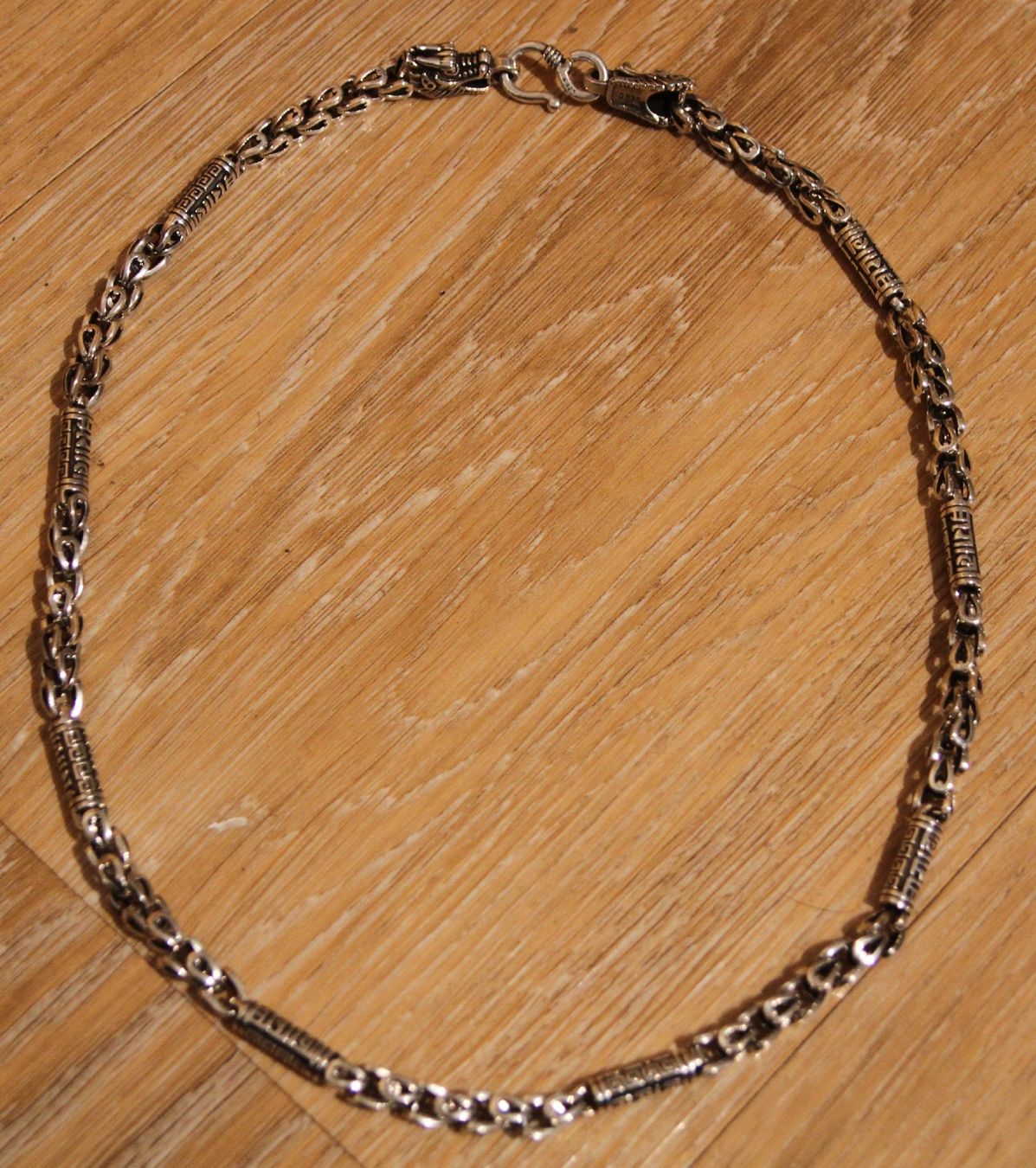 Catenine: Neu: Collier Schmuck Halskette chinesischer Drachen – Nuovo (secondo la descrizione) da Matten b. Interl venduto da EdelsteineInterlaken 2
