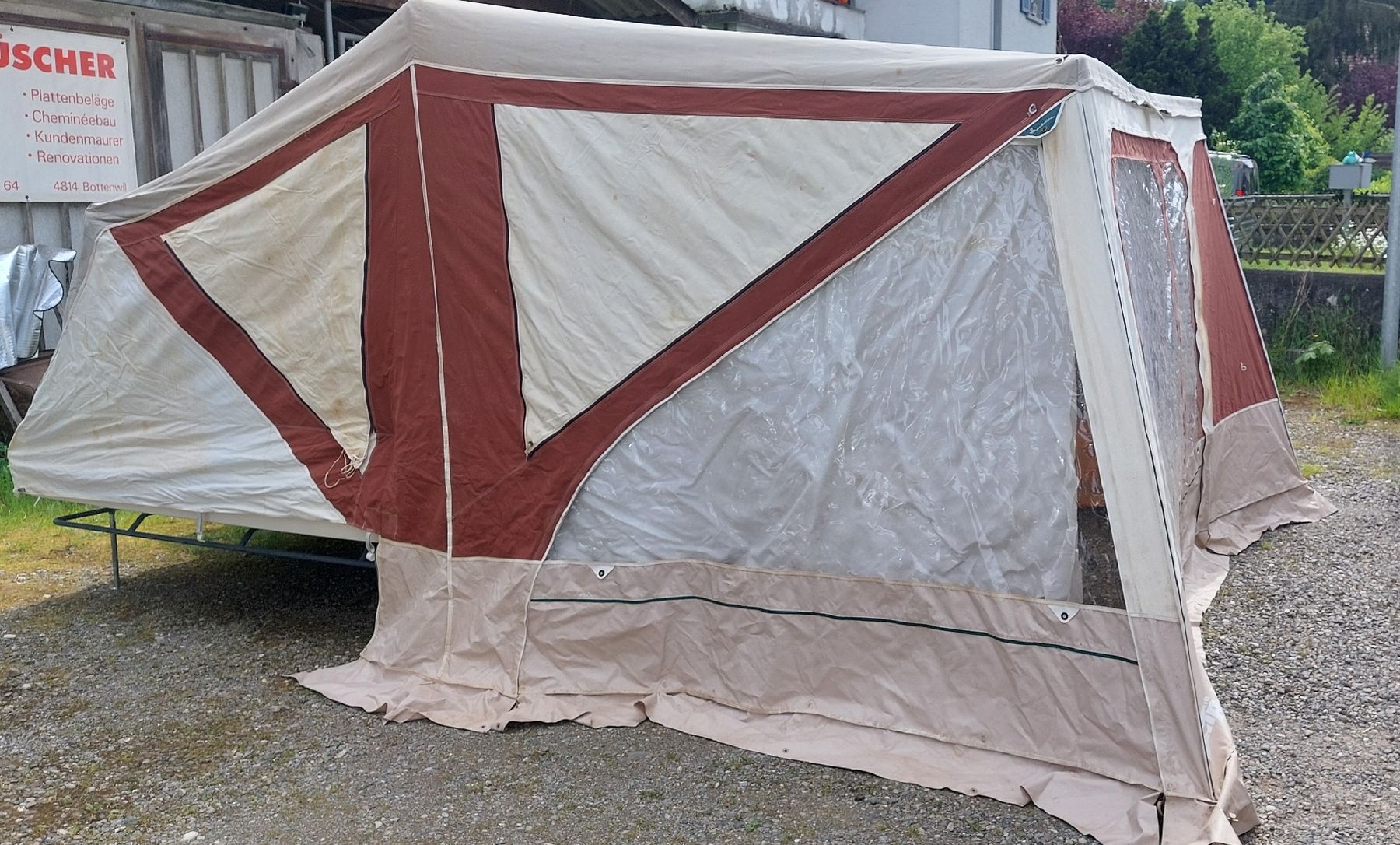 Veicoli da campeggio: Zeltklappanhänger Camp-Let Savanne – Usato da Uerkheim venduto da Sternschuppe 1