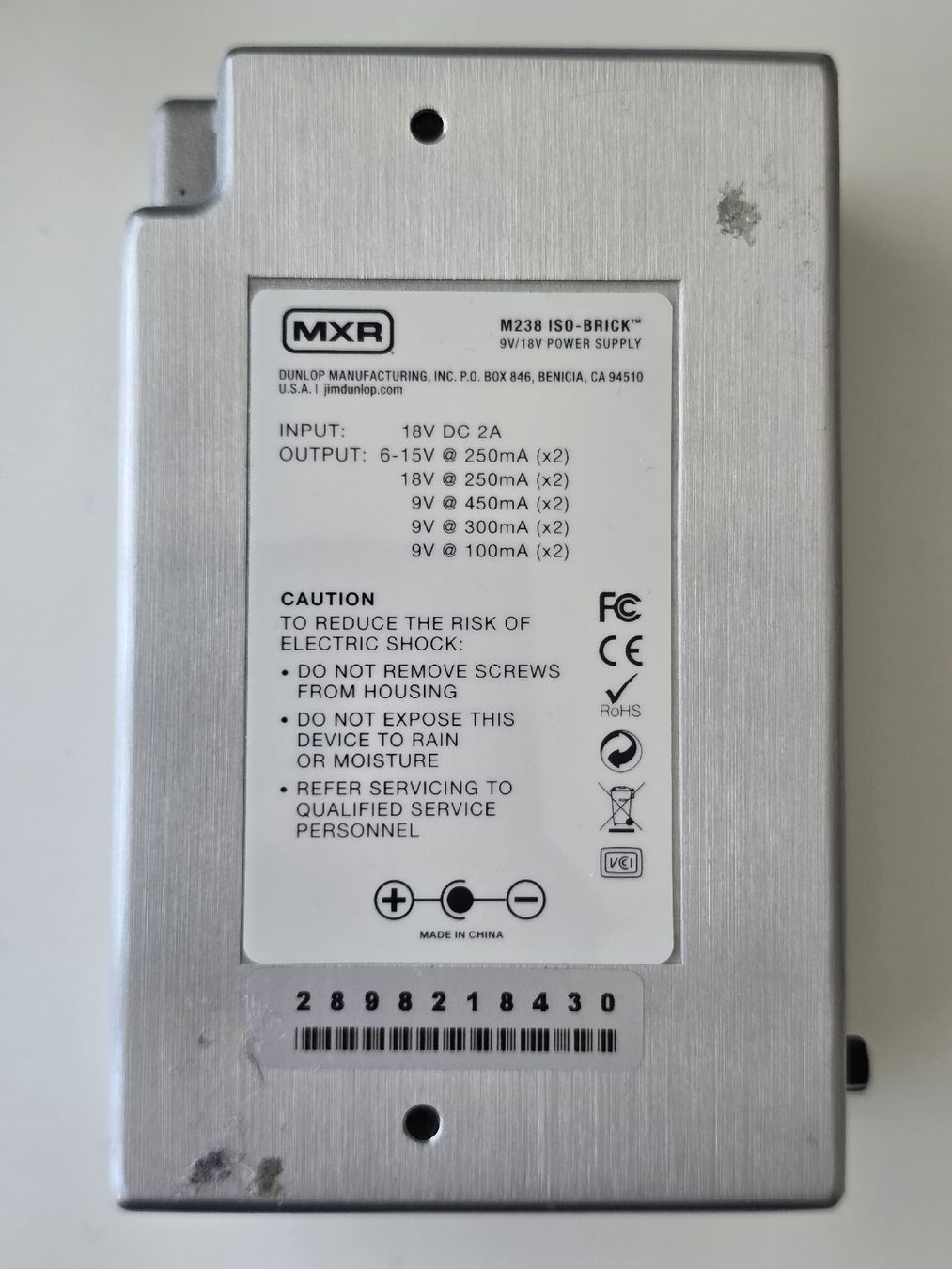 Musikinstrumente: MXR Iso-Brick Pedalpower Power Supply – Gebraucht aus Suhr von Ptriple6 2