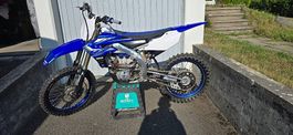 Gut erhaltene MX YAMAHA YZ250F 4800