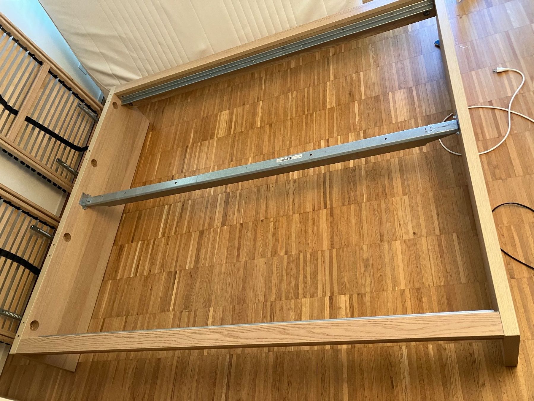 Ikea Betten: MALM Bettgestell – Gebraucht aus Zürich von danizahler1993 2