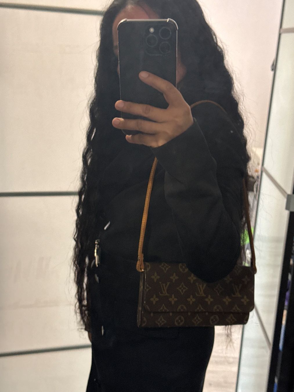 Louis Vuitton Borse da donna: LOUIS VUITTON POCHETTE – Usato da Les Geneveys-sur-Coffrane venduto da LVMM 1