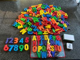 Magnetbuchstaben und Zahlen bunt, gebraucht