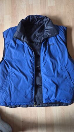 Weste Timberland blau schwarz wendbar Grösse M 