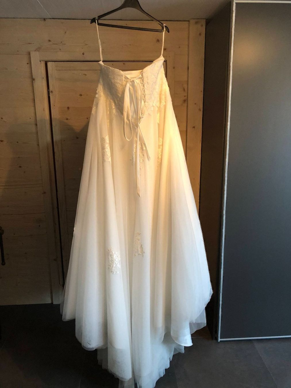 Vestiti: Sehr schönes Hochzeitskleid mit Schleier – Usato da Sonterswil venduto da bta_ok 1