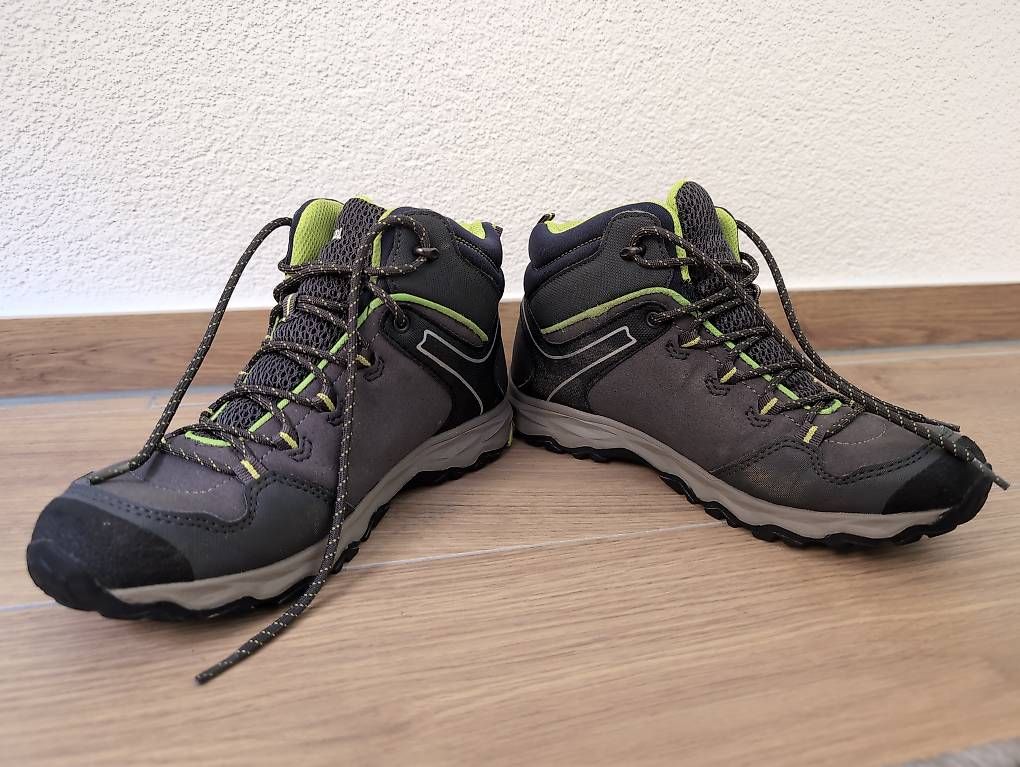 Meindl Damenschuhe: Meindl Wanderschuhe, Grosse 36, Fast wie neu – Gebraucht aus Morschach von be_la 2
