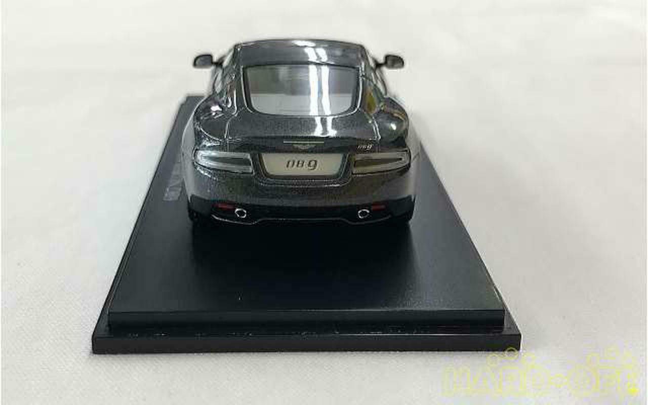 Aston Martin Modellini d'auto: Aston Martin DB9 Phase III 2012-2015 Meteorite Silver met. – Nuovo e nell'imballaggio originale da Gerlafingen venduto da espero88 4
