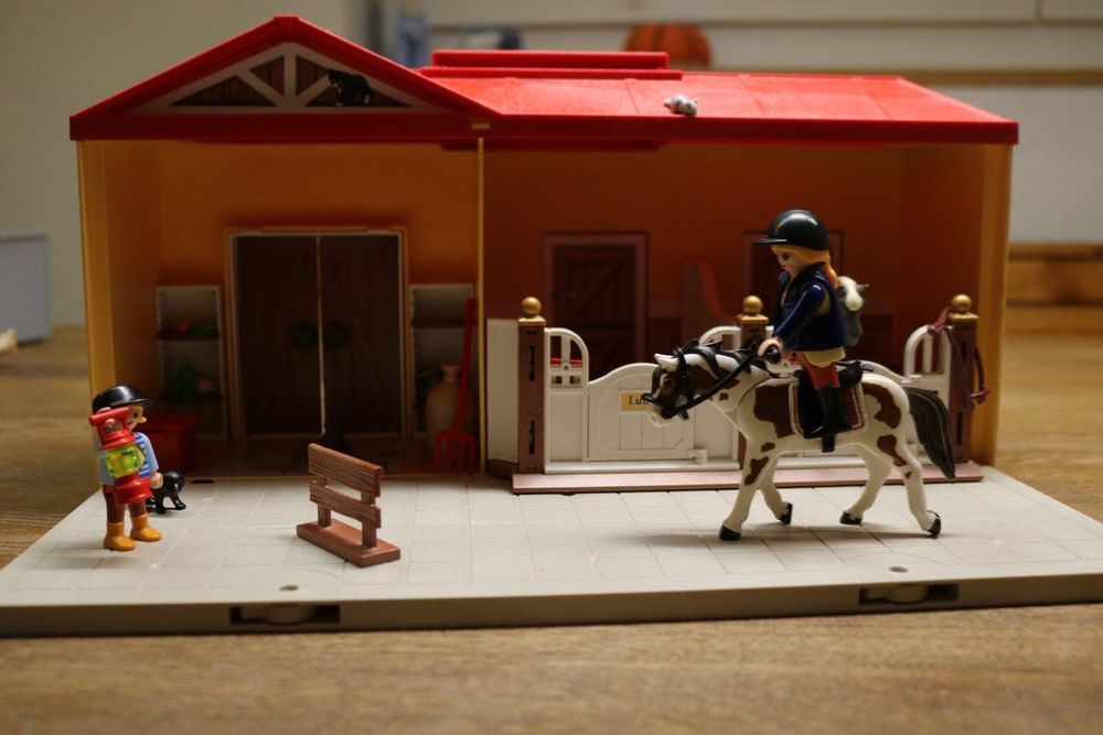 Pferdestall z. Mitnehmen-Playmobil 5348 | Kaufen auf Ricardo