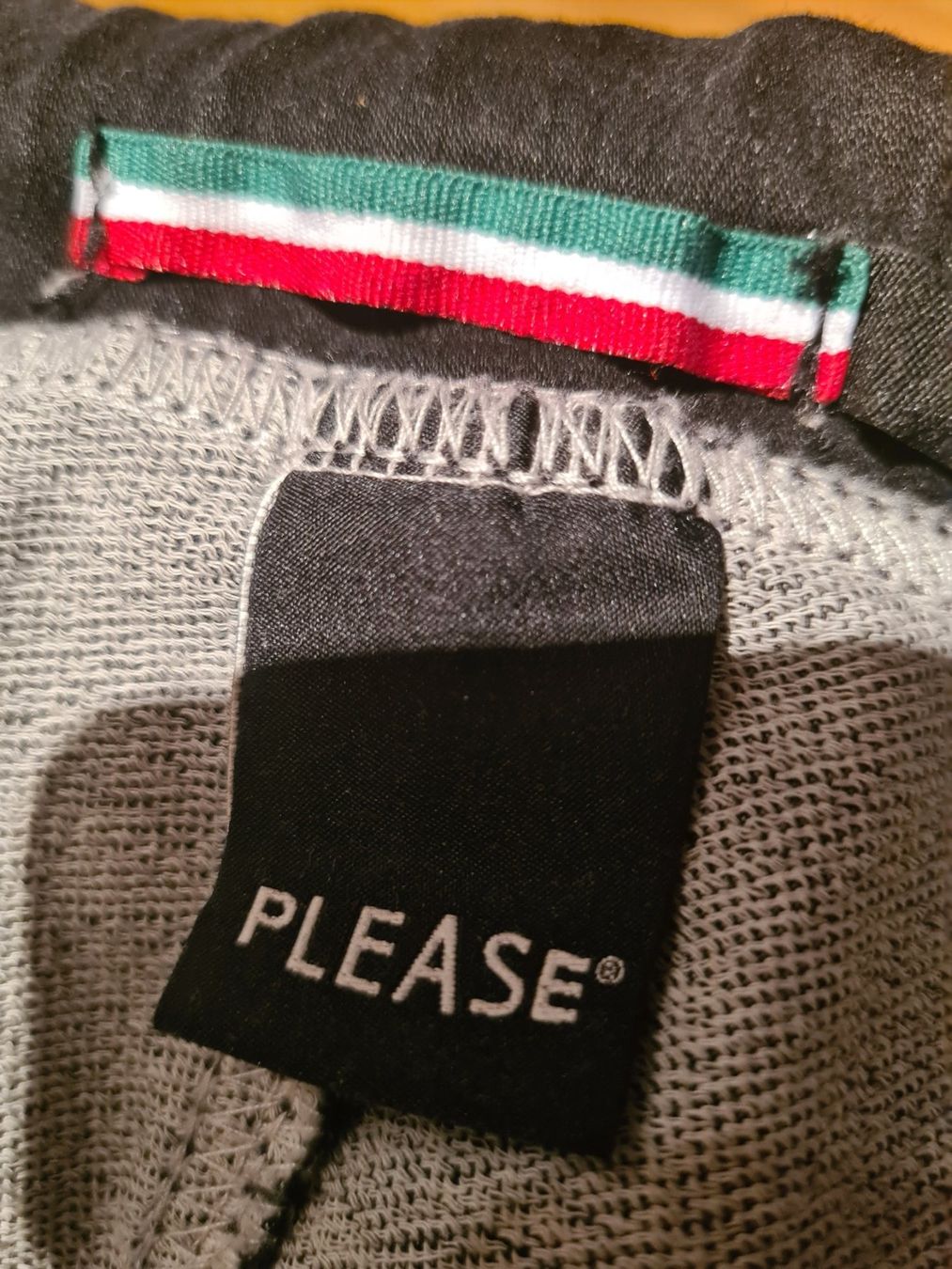 Please Jeans Jeans: Please Jeans schwarz mit langem Oberteil/kleid gr small – D'occasion à Ferden par jemyce 5