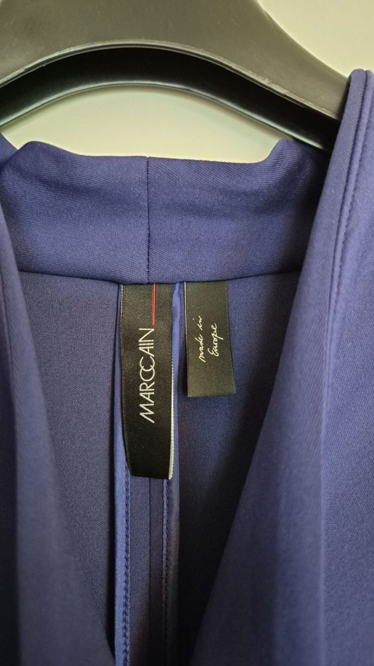 Marc Cain Vestiti: Wunderschönes, elegantes Marc Cain Kleid – Usato da Romanshorn venduto da Sophielang 2