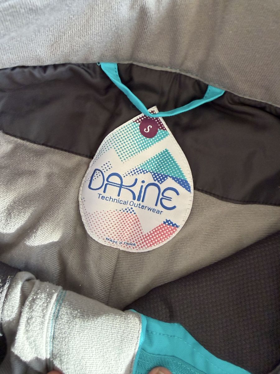 Dakine Pantaloni: Dakine snowboard pants, size S – Usato da Unterseen venduto da pinandgreen 3