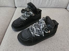 Damen Winterschuhe T39