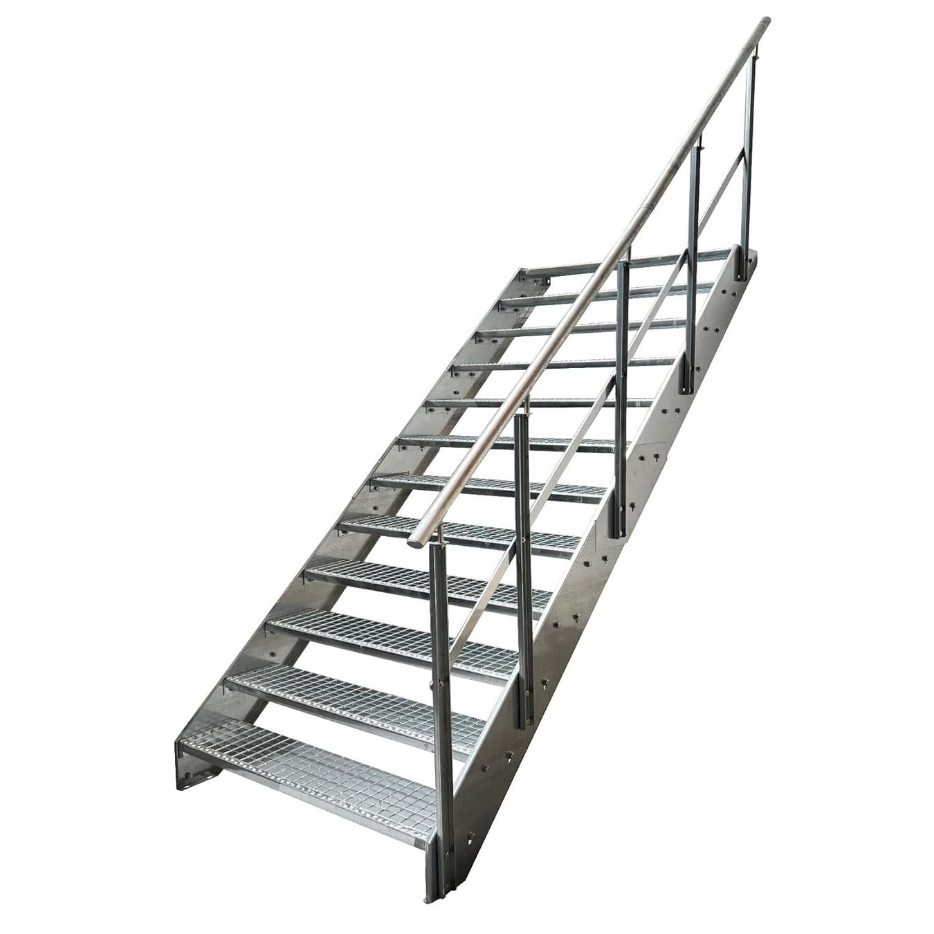 Sonstiges: Stahltreppe 12 Stufen+Geländer 80x228cm – Neu und originalverpackt aus Bottighofen von zaap
