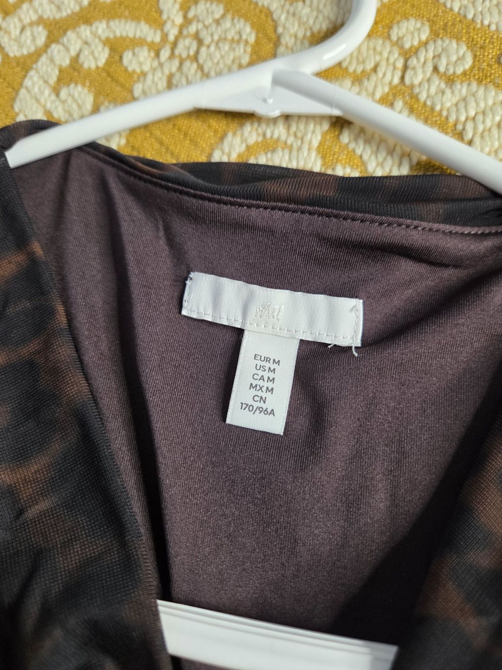 H&M Kleider: Leopardenkleid – Gebraucht aus Leissigen von ali_k9v8 4
