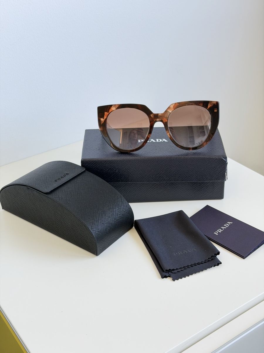 Prada Occhiali & Lenti: PRADA Sonnenbrille – Usato da Killwangen venduto da was.sharp