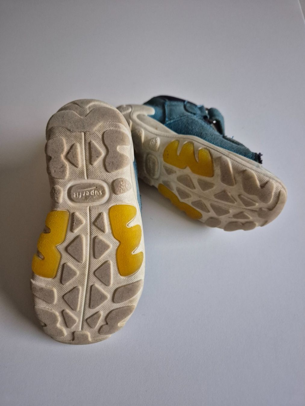 Superfit Scarpe per ragazzi: Superfit Sandalen Leder Grösse 24 – Usato da Hunzenschwil venduto da Niavara03 2