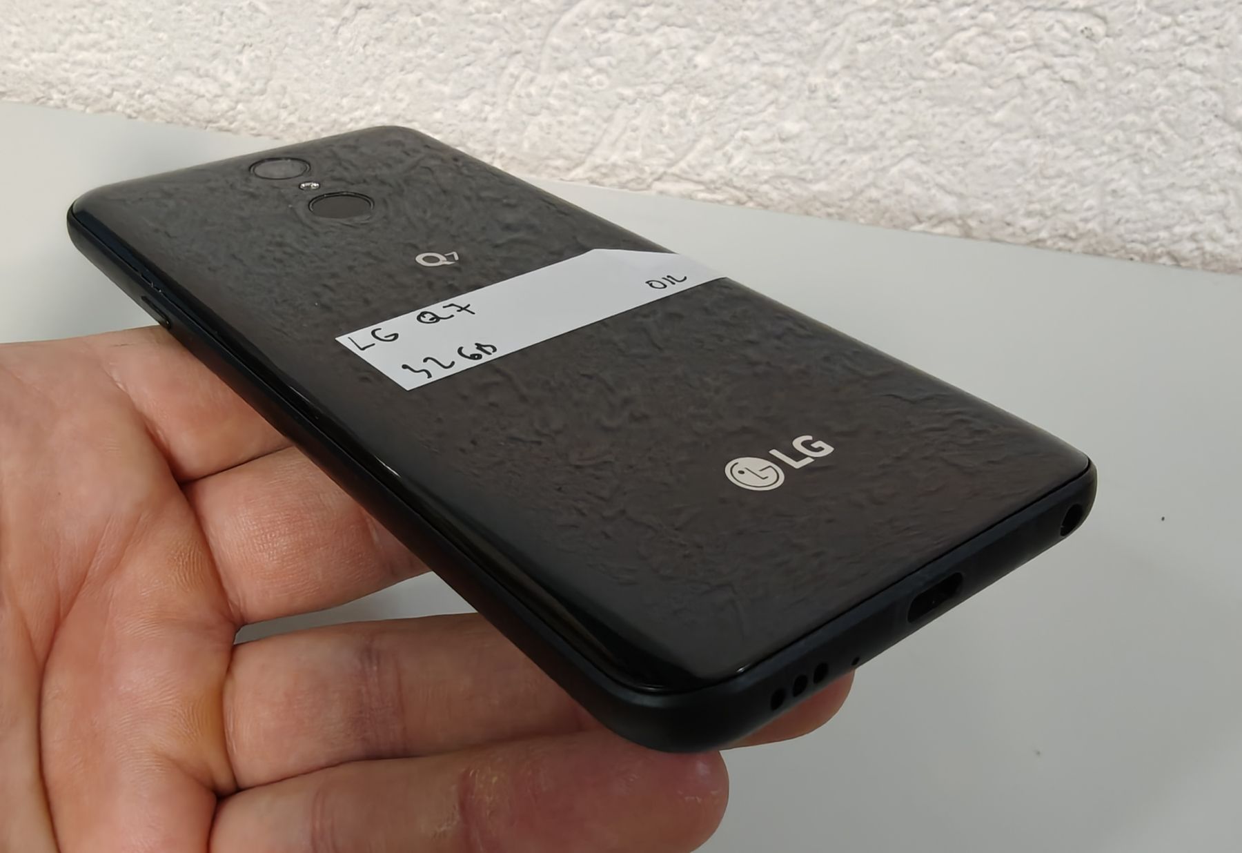 LG Telefoni cellulari / Smartphones: LG Q7 – Usato da Ehrendingen venduto da Rocky985 3